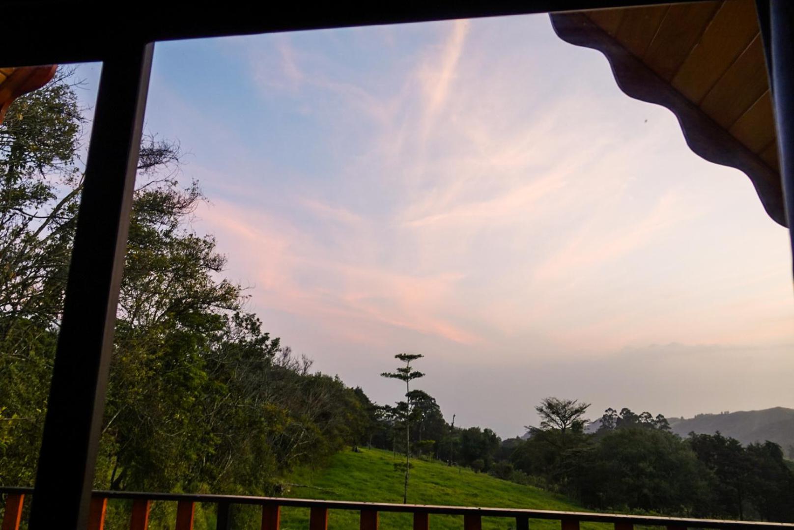 Cabana Indira Monteverde Exterior foto